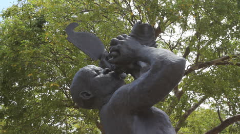 Charlotte-Amalie-emancipation-statue