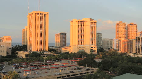 Honolulu-morning-view-of-skyline