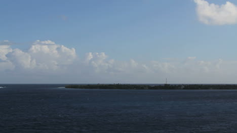 Gran-Laguna-En-Rangiroa