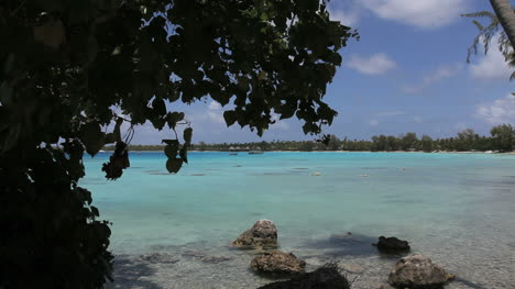 Blaugrüne-Lagune-In-Rangiroa