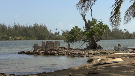 Huahine-sacred-stones-and-boats