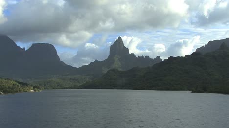 Moorea-Langsam-Verkleinern-Opunohu-Bucht