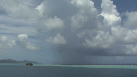 Raiatea-rain-on-reef-time-lapse