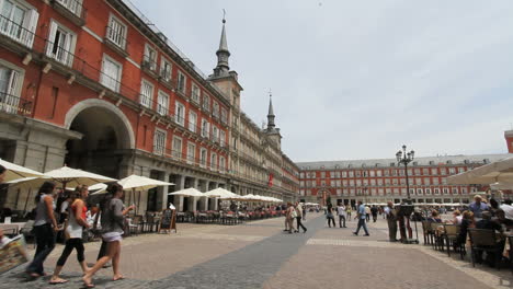 Madrid-Plaza-Bürgermeister-1b