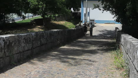 Romanesque-bridge-near-Marvao