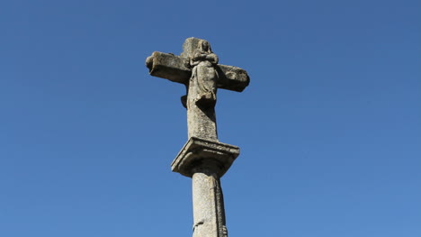 Spain-La-Alberca-stone-cross