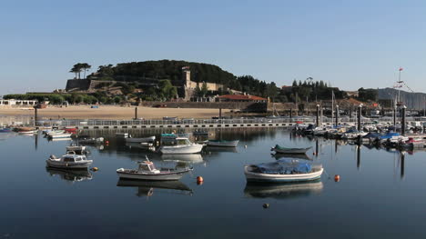 Spanien-Galizien-Baiona-Hafen-Und-Burg-2