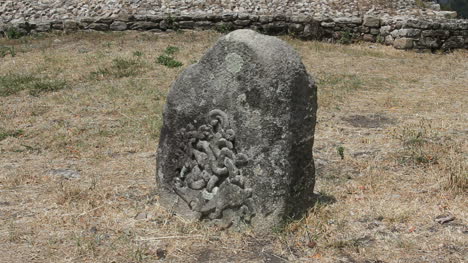 Spanien-Torres-In-Rio-Ulla-Geschnitzten-Stein