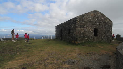 Spanien-Galicien-Garita-De-Herbeira-Steinhütte1