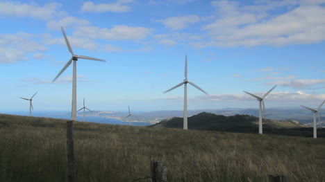 Spanien-Galizien-Windmühlen-Nordküste