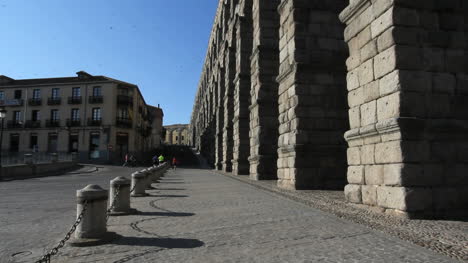 Segovia-Aquädukt-Jogger