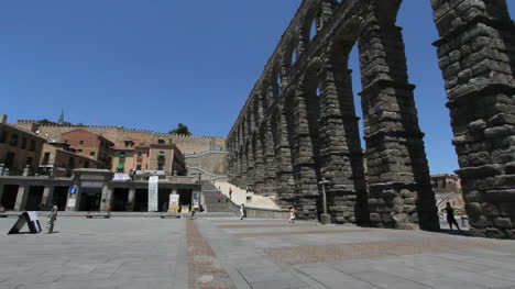 Acueducto-De-Segovia-Vista-Lateral-1