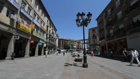 Calle-Segovia-Con-Farolas-3a