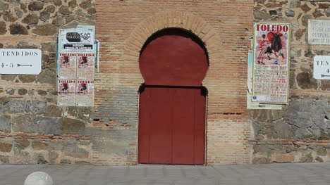 Toledo-Stierkampfarena-Tür