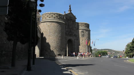 Toledo-Puerto-Nueva-de-Bisagra-gate