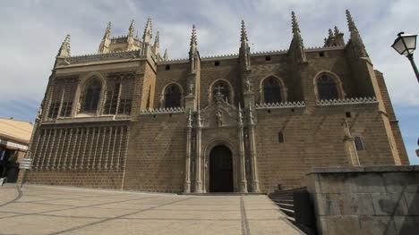 Toledo-San-Juan-De-Los-Reyes-Fassade-2
