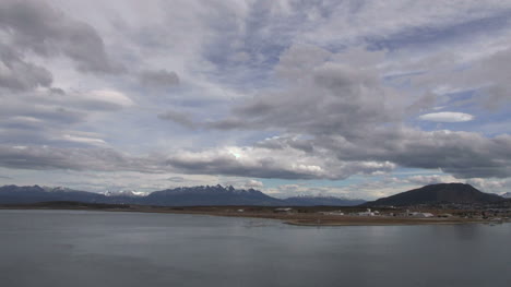 Argentina-Ushuaia-viewed-in-distance-across-channel-pan