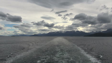 Ushuaia-Argentina-Canal-Beagle-Wake-S