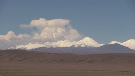 Atacama-Entfernter-Vulkan