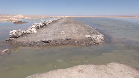 Chile-Atacama-Laguna-Chaxa-Flache-Schlammbank-Und-Einlauf-11