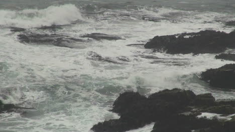 Chile-Waves-at-Punta-Lobos