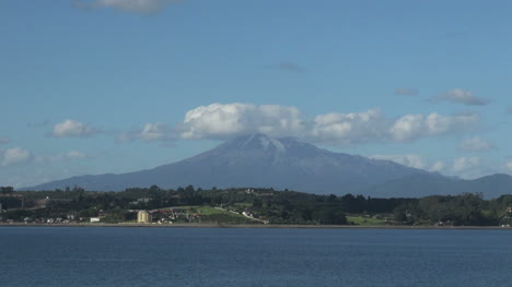 Calbuco-Vulkan-Puerto-Montt-Aussicht-S