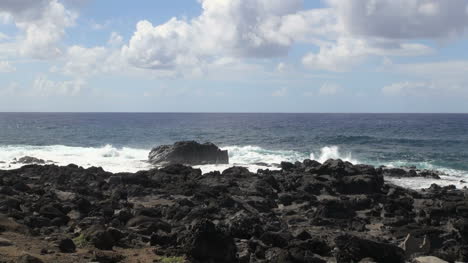 Easter-Island-waves-on-rocky-shore-4