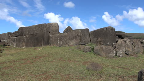 Isla-De-Pascua-Vinapu-Gigantes-Losas-Empotradas-2