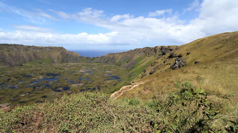 Pascua-Island-Rano-Kau-crater-rim-and-ponds-12