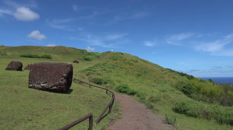 Easter-Island-Puna-Pau-topknot-raw-block-and-path-8