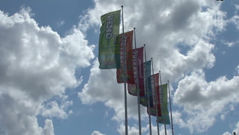 Niederlande-Amsterdam-Nemo-Banner-Flattert-Gegen-Himmel