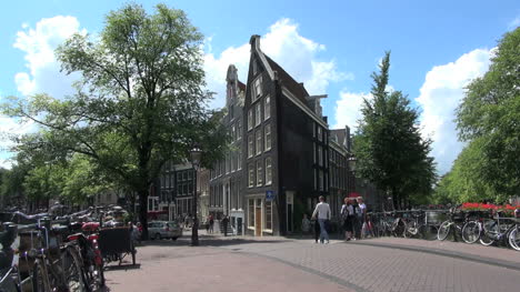 Amsterdam-Schiefes-Haus