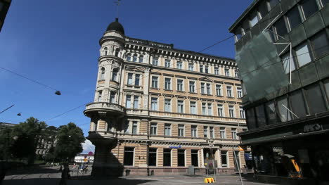 Edificio-De-La-Esquina-De-Finlandia-Helsinki