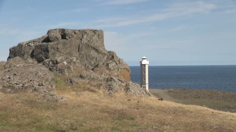 Faro-De-Islandia-Streitstovart