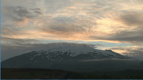 Island-Vulkan-Sonnenuntergang-Zeitraffer-P