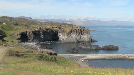 Iceland-sea-cliffs-Snaefellsnes-Peninsula