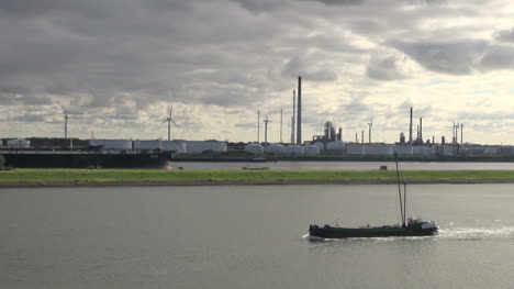 Holanda,-Rotterdam,-Barco,-Pasa,-Refinería,-Pilas,-14