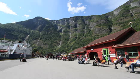 Norway-Flam-railroad-station-c