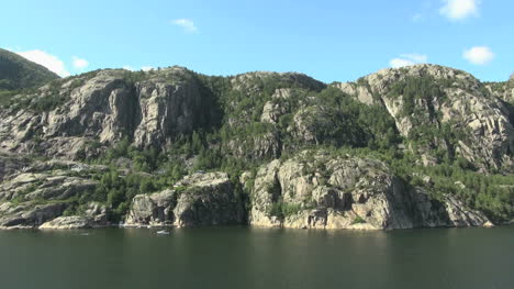 Norway-Lysefjord-rocks-long-clip-s