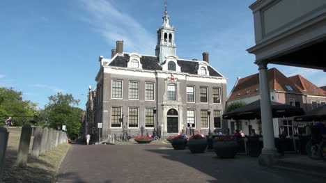 Netherlands-Edam-running-in-front-of-Town-Hall
