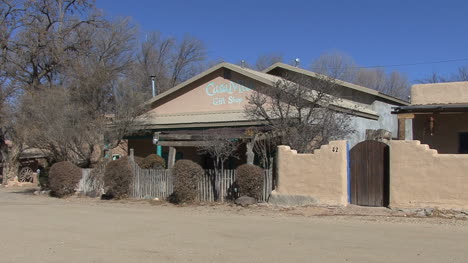 New-Mexico-Ranch-Von-Taos-House-5