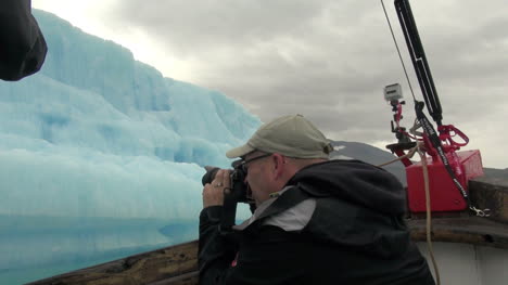 Greenland-ice-fjord-photographer-s