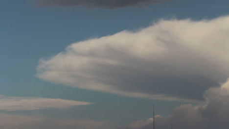 Eine-Ambossförmige-Wolke