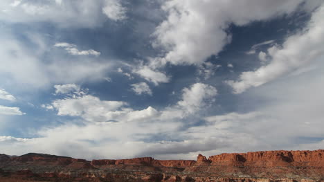 Lapso-De-Tiempo-De-Nubes-De-Arrecife-Capitolio-De-Utah-C