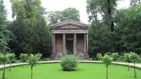 Berlin-Schlosspark-Mausoleum