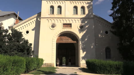 Rumänien-Kloster-Eingangstor-Cx