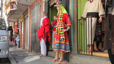 La-Paz-Laden-Mit-Kostümen