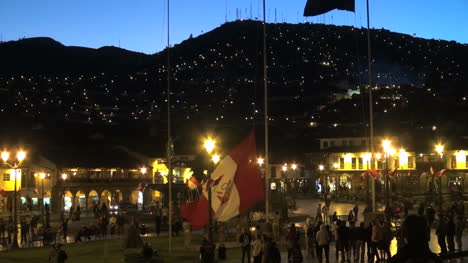 Cusco-Plaza-Vista-De-Noche