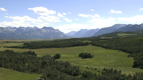 Kanada-Alberta-Rocky-Mountains-Von-Plains-S