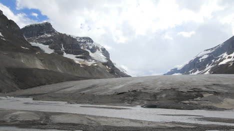 Kanadische-Rockies-Athabasca-Glacier-Stream-Am-Rand-Des-Eises